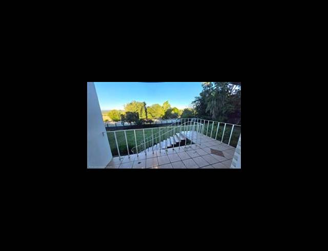 5 BEDROOM HOUSE FOR SALE IN LINCOLN MEADE